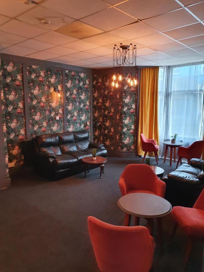 Balkan Hotel Блекпул Екстериор снимка