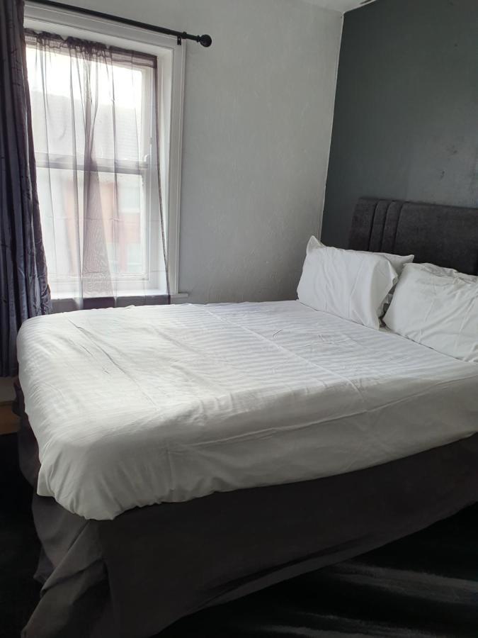 Balkan Hotel Блекпул Екстериор снимка