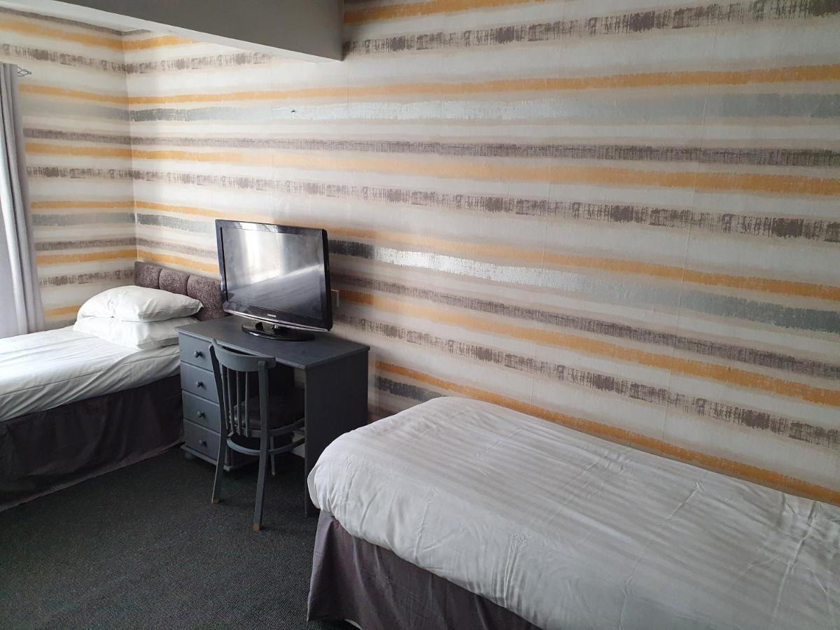 Balkan Hotel Блекпул Екстериор снимка
