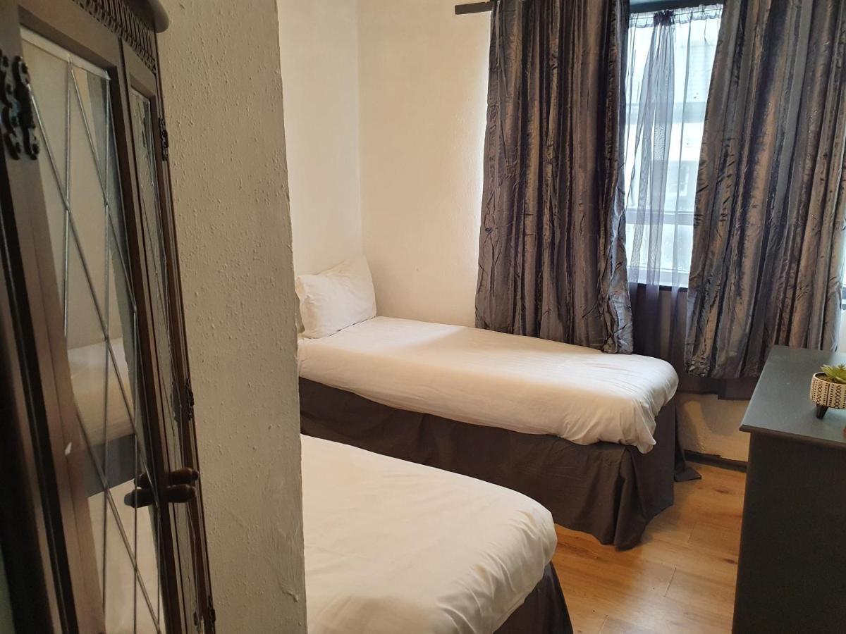 Balkan Hotel Блекпул Екстериор снимка