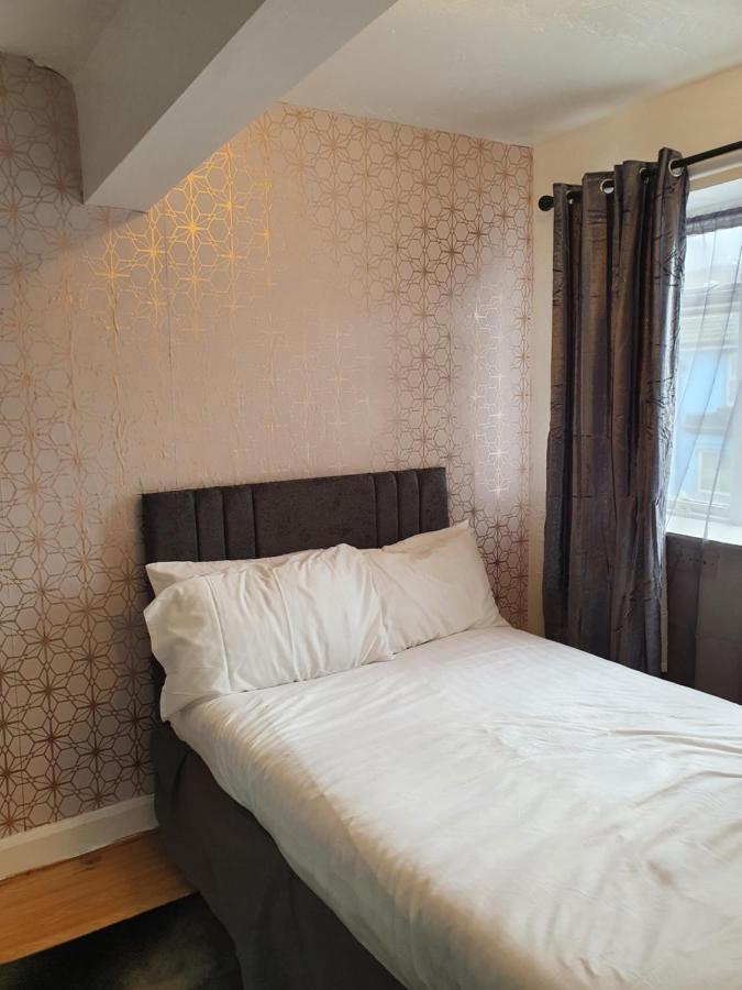 Balkan Hotel Блекпул Екстериор снимка