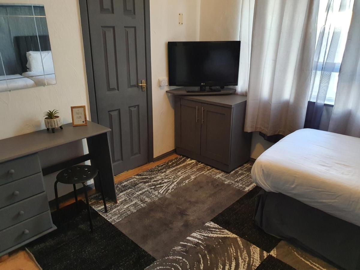 Balkan Hotel Блекпул Екстериор снимка